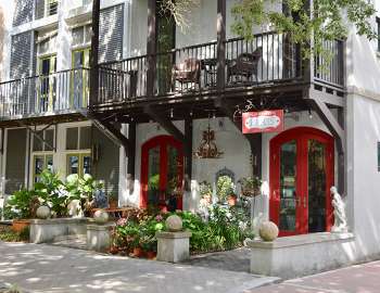 An Apartment in Paris
